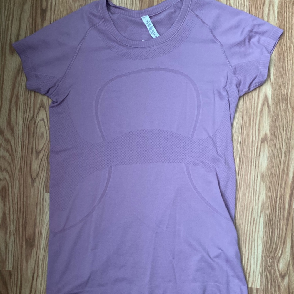 Lululemon Swiftly Tech Short Sleeve Crew